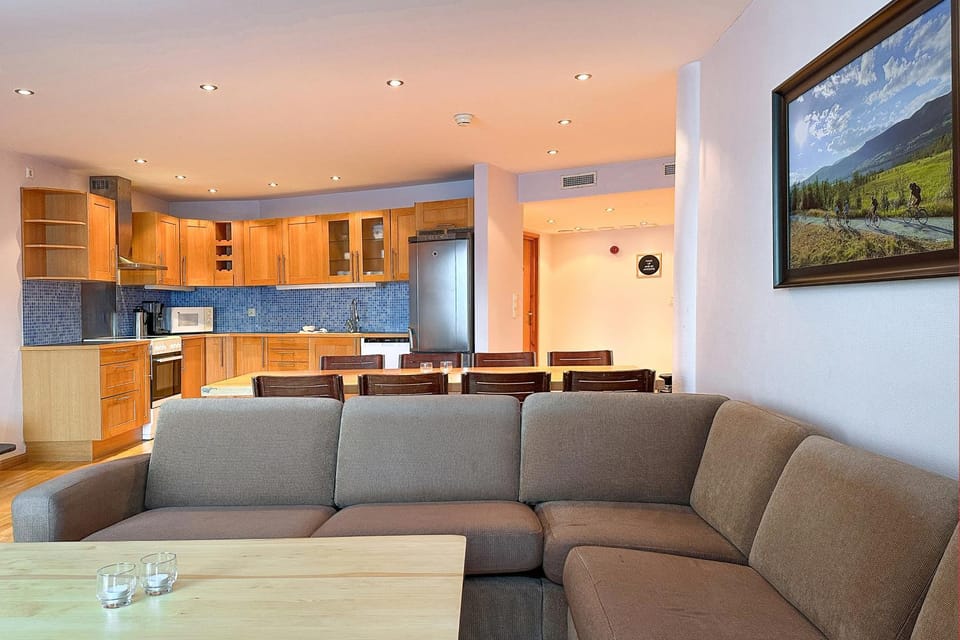 Kitchen or kitchenette, Living room, Dining area