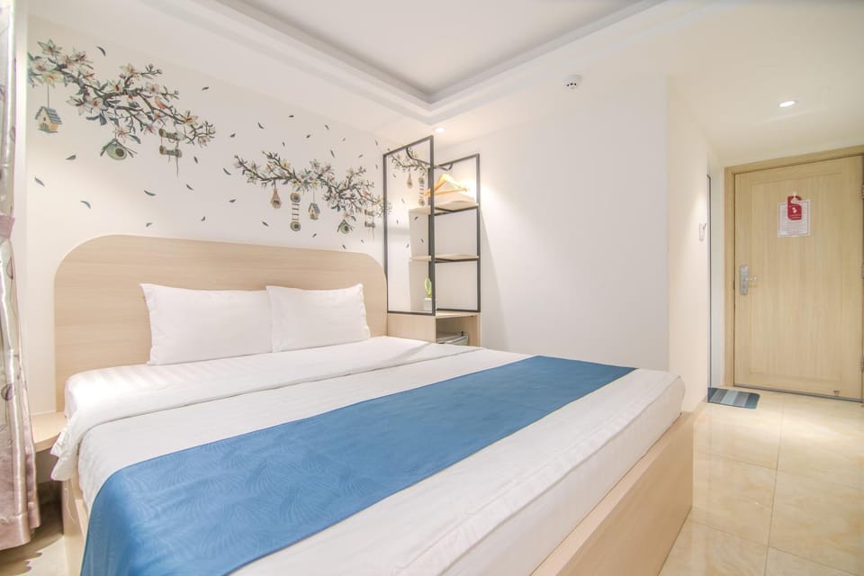 Bin Bin Hotel 3 - Near SC Vivo City D7 Hotel in Ho Chi Minh City
