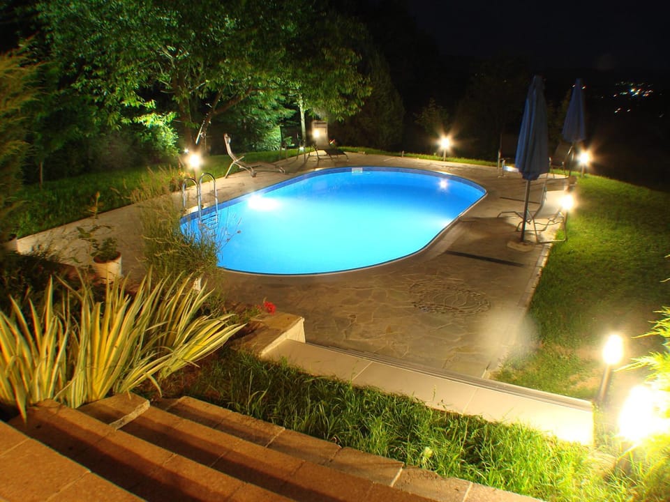 Pool view, Swimming pool