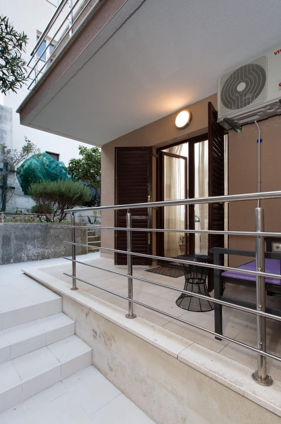 Property building, Balcony/Terrace