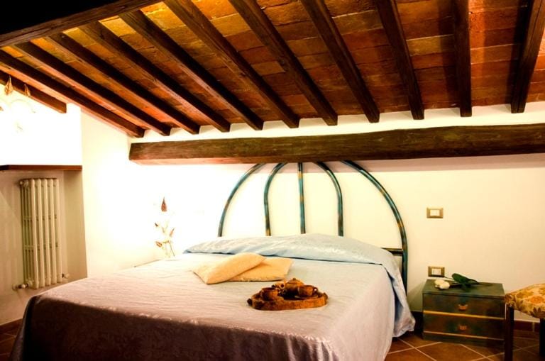 Agriturismo Podere dei kiwi Farm Stay in Tuscany