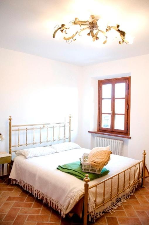 Agriturismo Podere dei kiwi Farm Stay in Tuscany