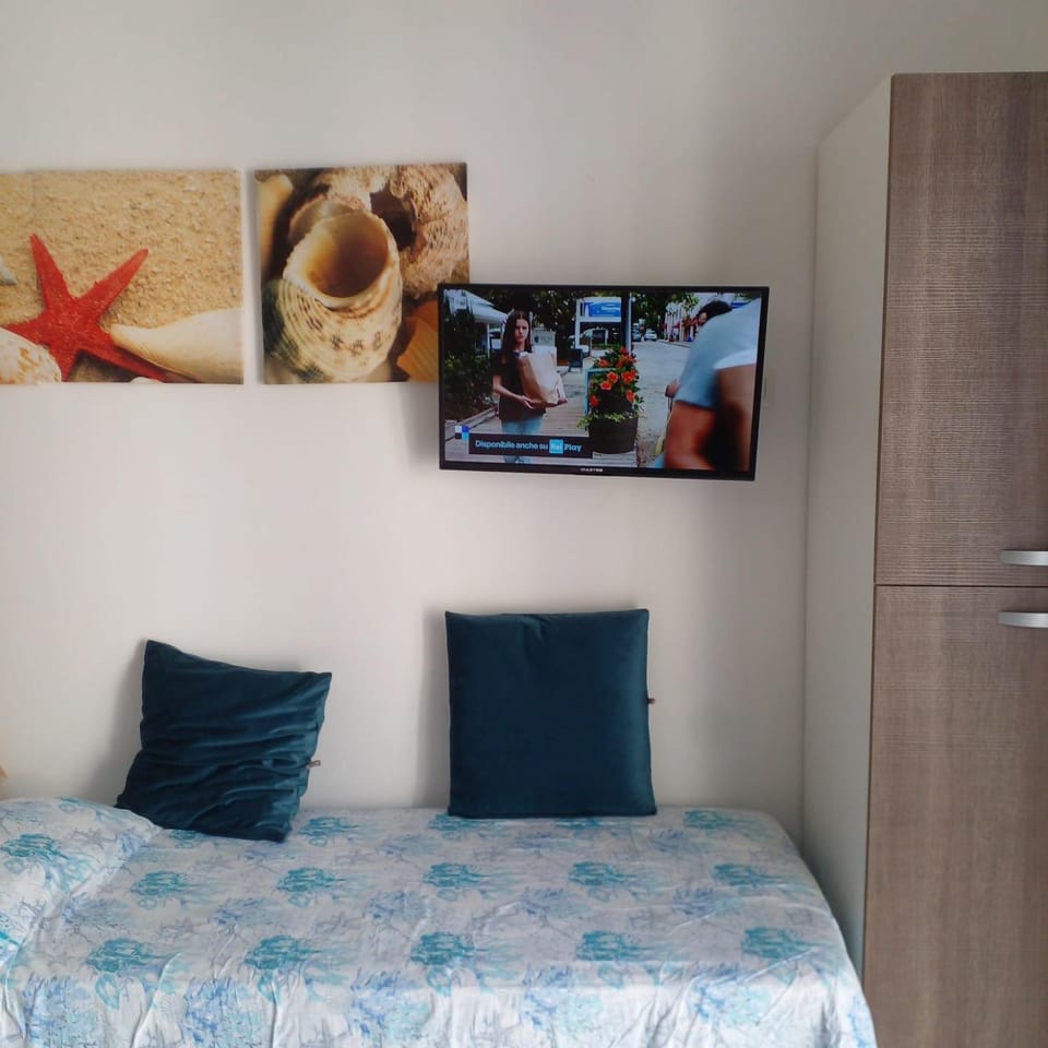 TV and multimedia, Bedroom