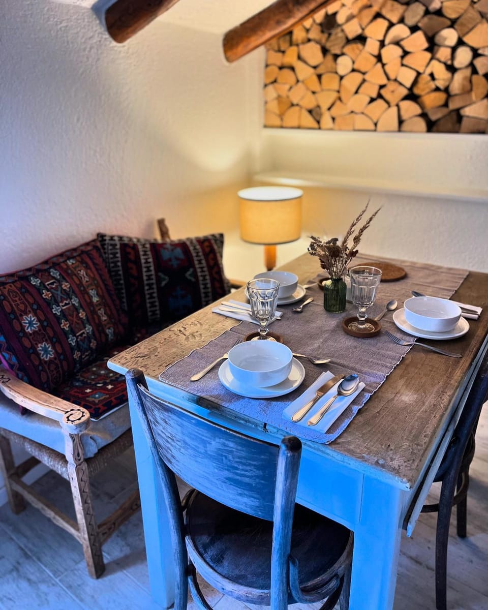 Maison de la montagne - Chambres & Relax Bed and Breakfast in Aosta Valley, Italy