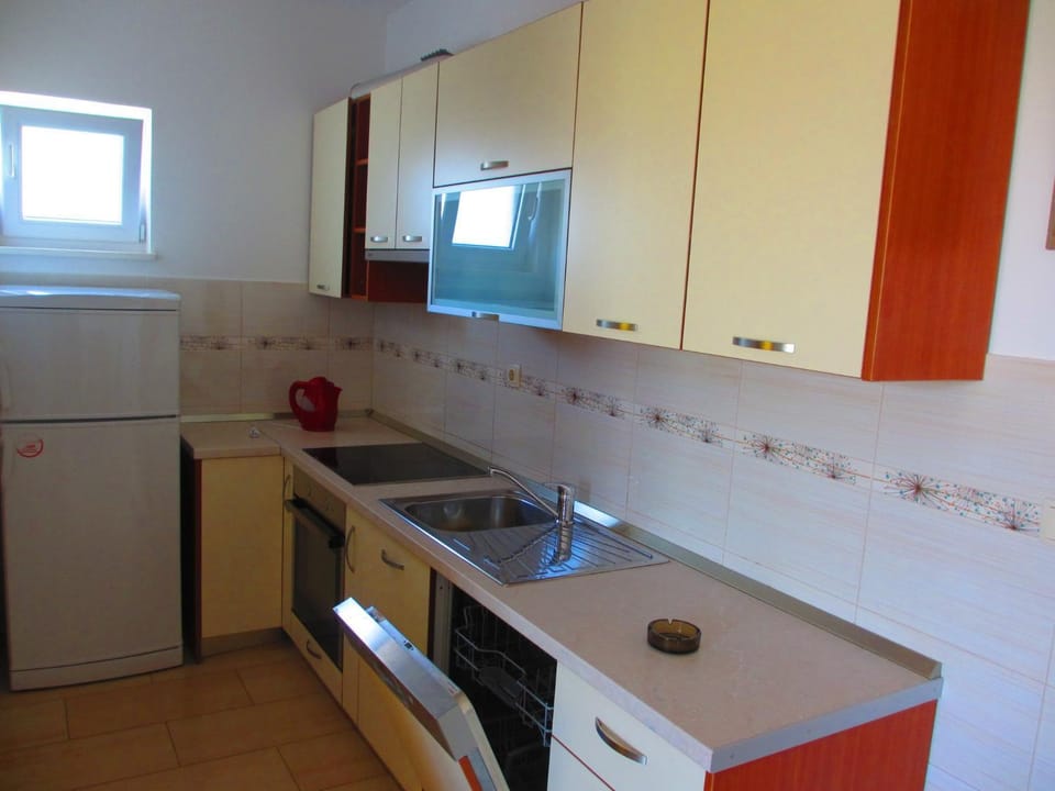 Vila Ana Mirela Apartment in Šibenik-Knin County, Croatia