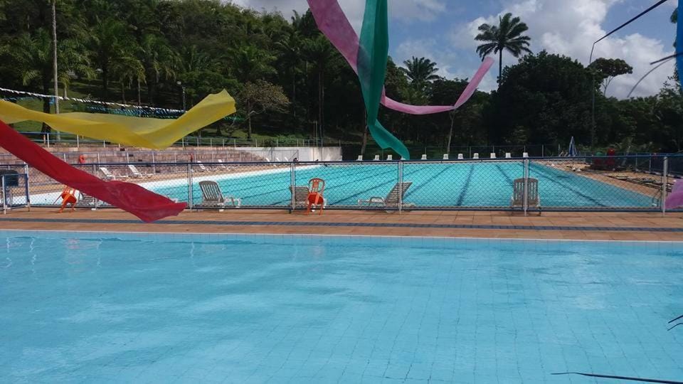 Swimming pool, Swimming pool