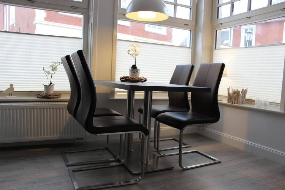 Altstadt Wohnung 2 "Hooge" Apartment in Borkum