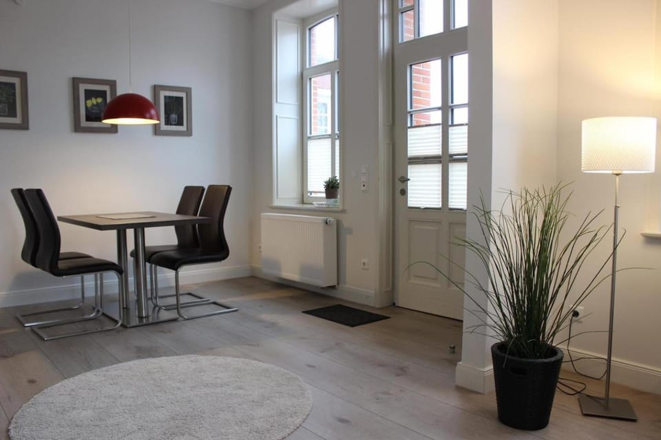 Altstadt Wohnung 1 "Lütje Hörn" Apartment in Borkum