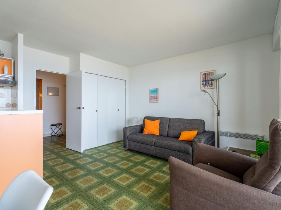 Studio cabine avec balcon, parking privé, accès direct plage, proche centre ville - FR-1-319-44 Cabin in Arcachon