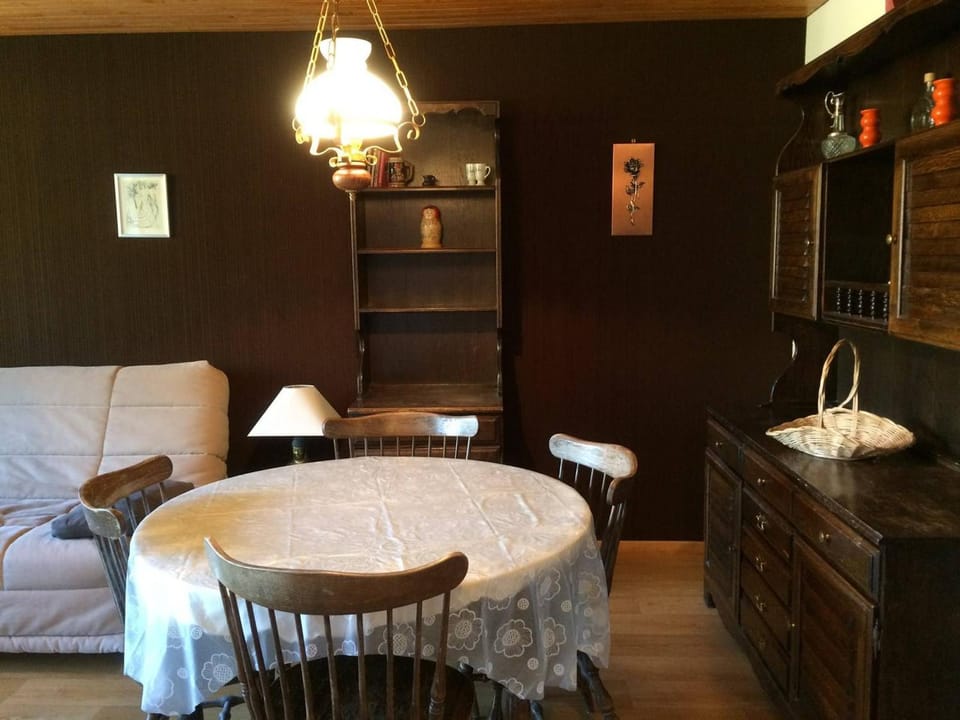 Studio Coin Montagne à Vars Les Claux, 4 Couchages, Proche Pistes et Centre, Parking Privé - FR-1-330B-47 Apartment in Piedmont