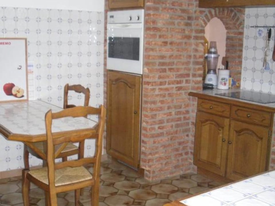 Gîte indépendant avec jardin clos, terrasse et wifi, au centre de Senlis, animaux acceptés - FR-1-376-52 House in Hauts-de-France
