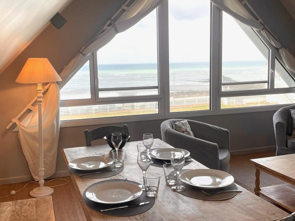 Triplex de standing à Ambleteuse avec terrasse, parking et Wifi - FR-1-376-26 Apartment in Ambleteuse