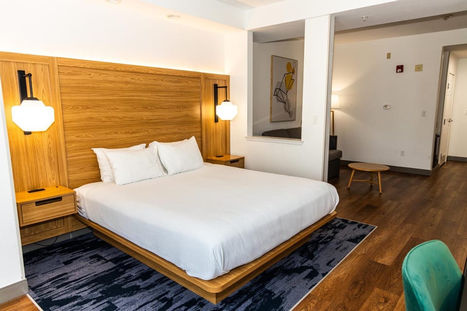 Fairfield Inn and Suites by Marriott Elk Grove Hotel in Sacramento
