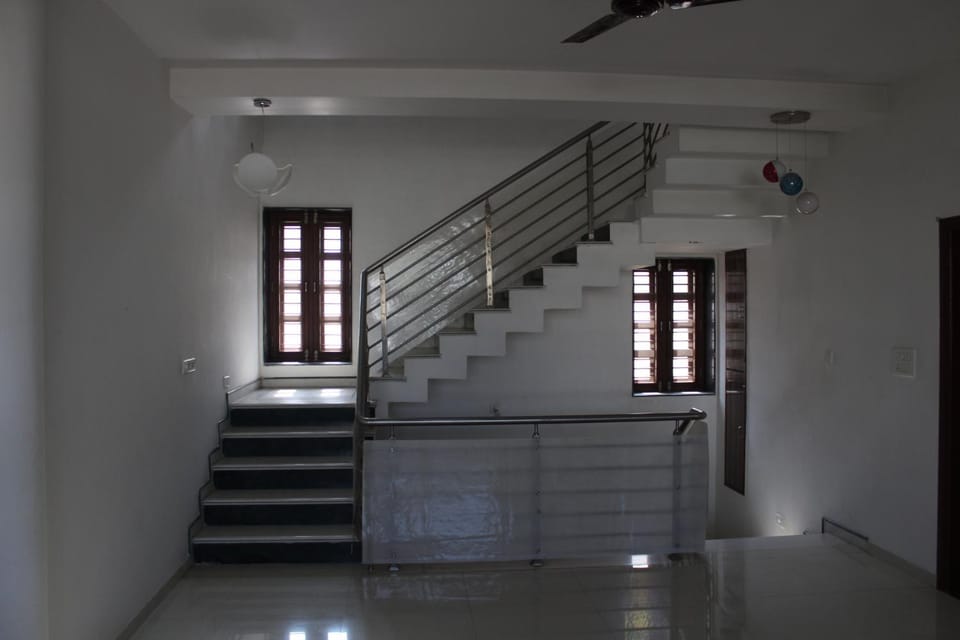 Classic Dineout Bed and Breakfast in Gandhinagar