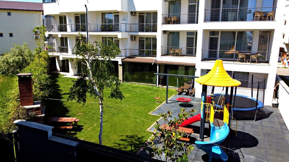 Property building, BBQ facilities, Children play ground, Garden, Garden view, Garden view
