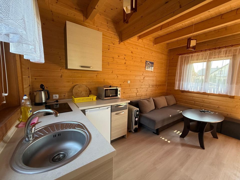 Domki Letniskowe Promyk Campground/ 
RV Resort in Pomeranian Voivodeship