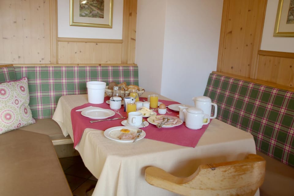 Continental breakfast