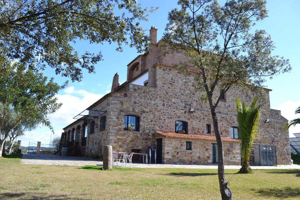 Facade/entrance, Garden