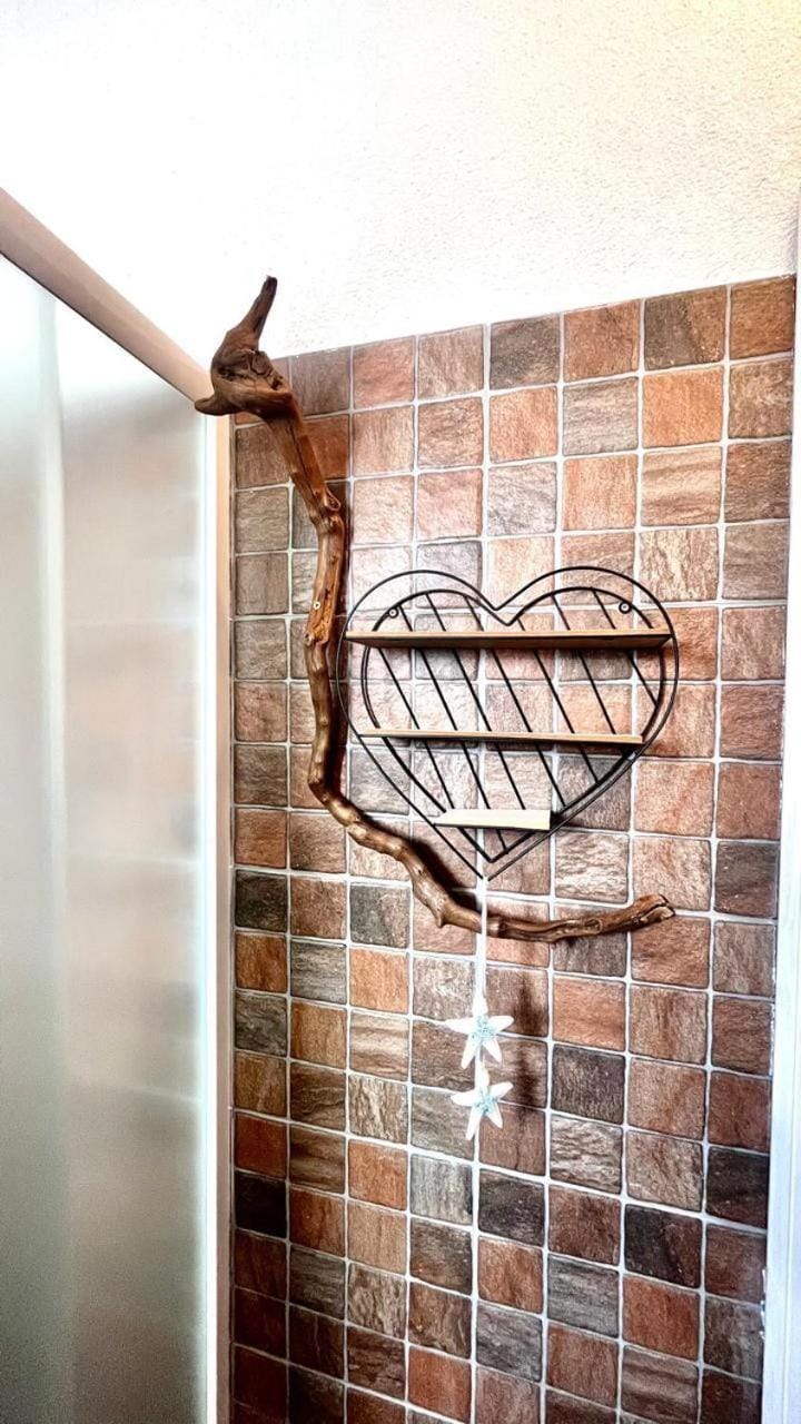 Decorative detail