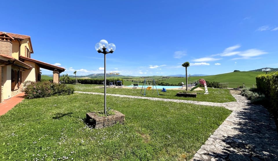 Spring, Day, Garden, Garden view, Mountain view