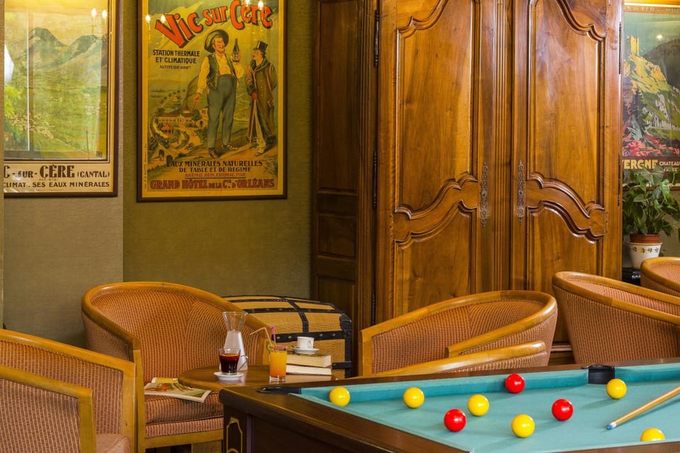 Billiard