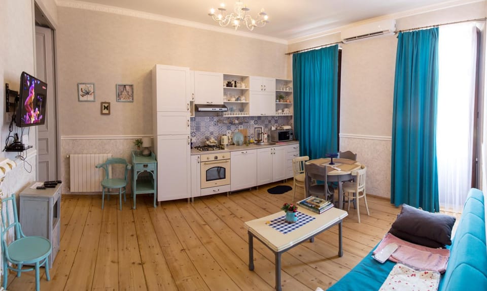 Apartament On Aghmashenebeli 26 Apartment in Tbilisi, Georgia