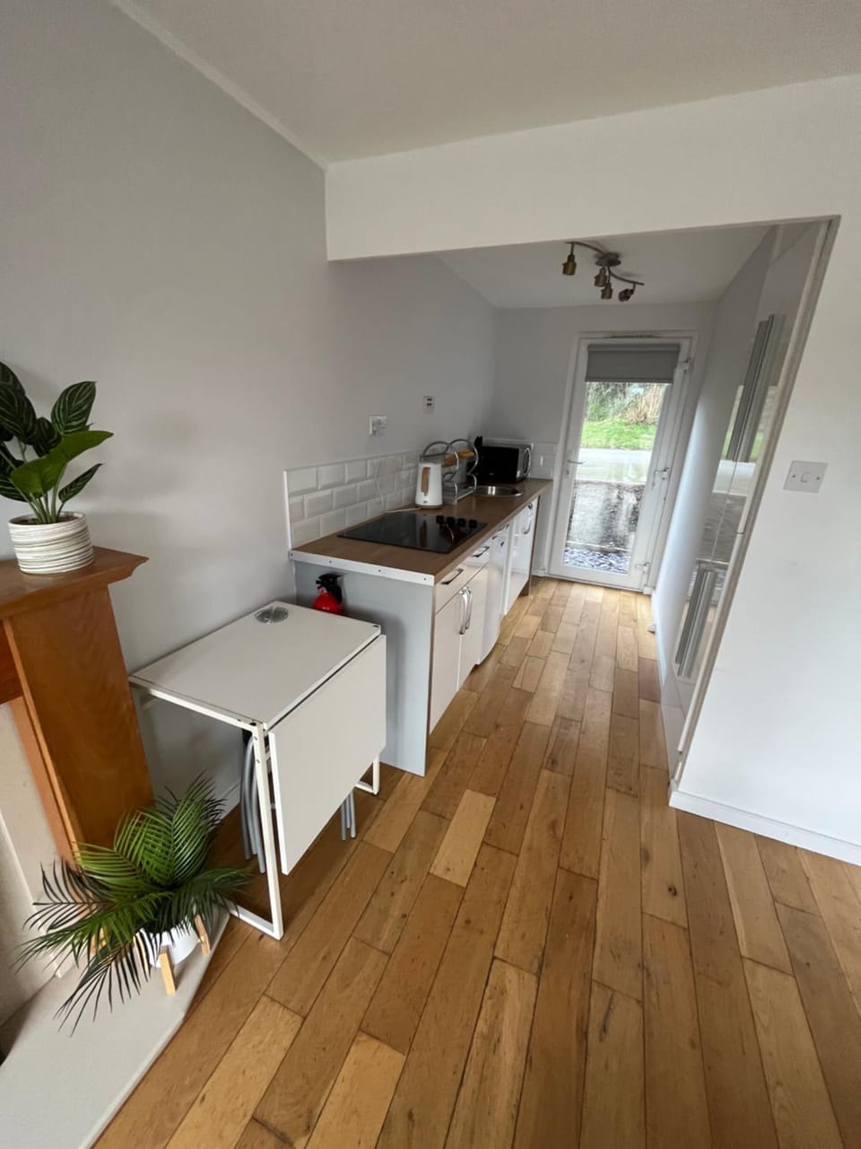 North Wales Lake View 2 Bedroom Chalet in Wales