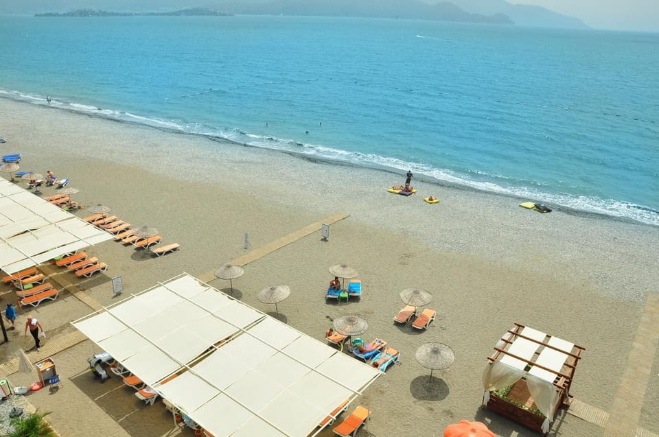 Sunset Beach Club Denize Sıfır Özel Plaj Apart Apartment in Fethiye