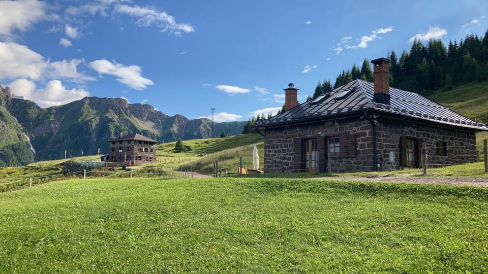 Property building, Natural landscape, Garden