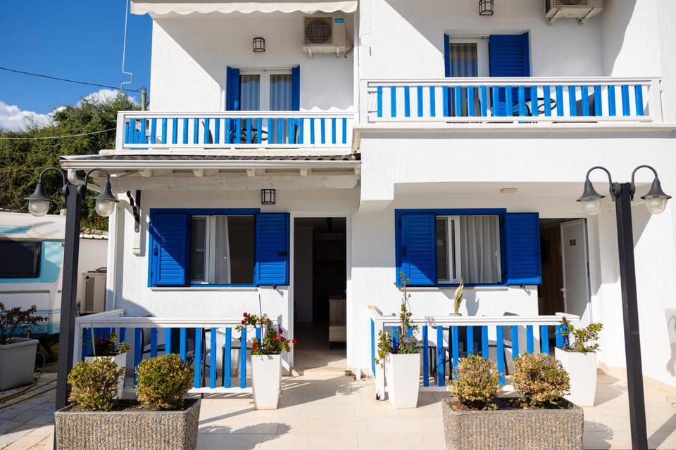 Patio, Balcony/Terrace