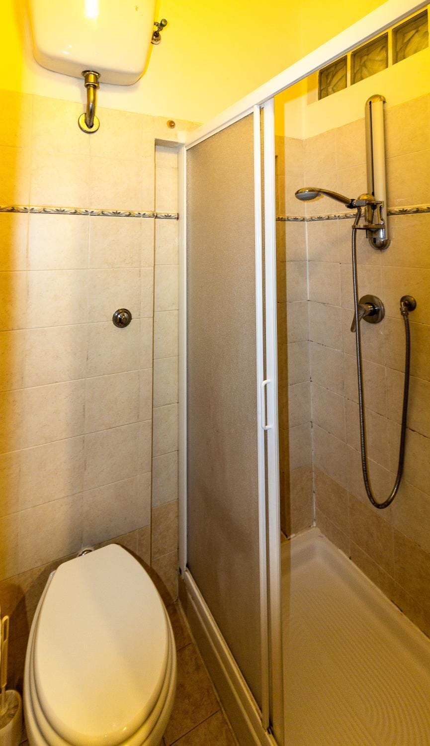 Shower, Toilet, Bathroom