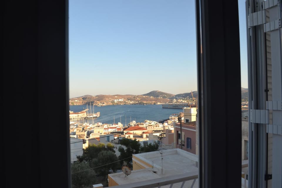 Plakes Luxury Apartments Apartment in Decentralized Administration of the Aegean