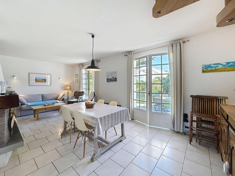 Maison de charme à 150m de la plage avec jardin, 6-8 pers, Kairon Plage - FR-1-361-56 House in Saint-Pair-sur-Mer