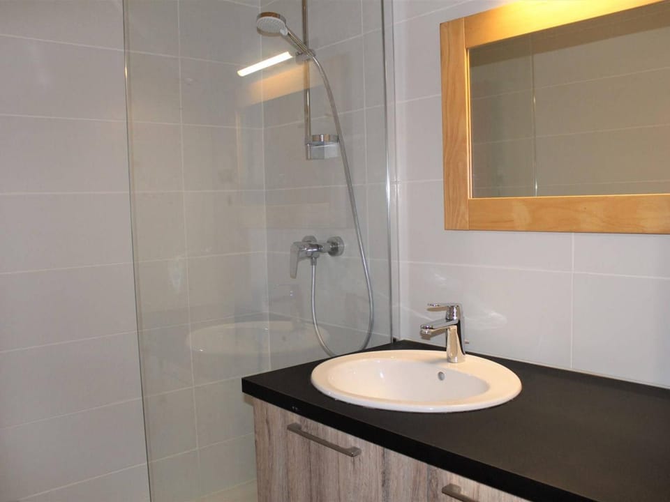 Appartement 3 pièces, 6 couchages, Vars Les Claux, animaux admis - FR-1-330B-16 Apartment in Piedmont
