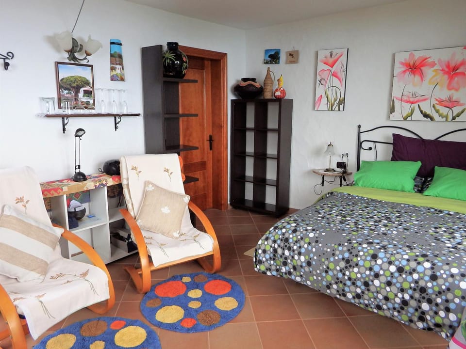 Living room, Bedroom