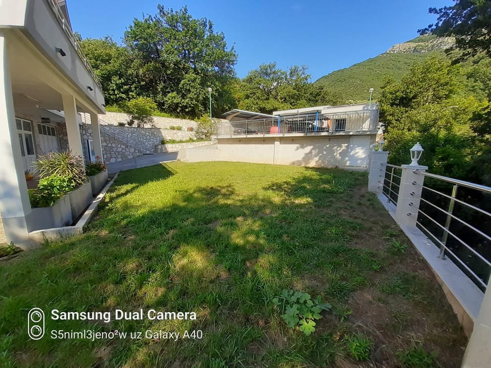 Property building, Garden