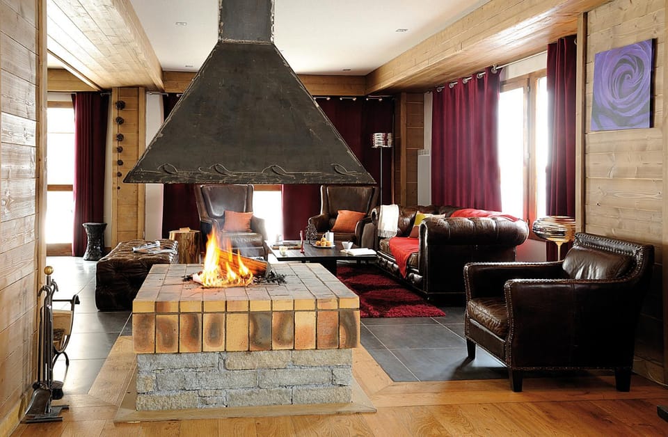 Communal lounge/ TV room, Lobby or reception, Lounge or bar