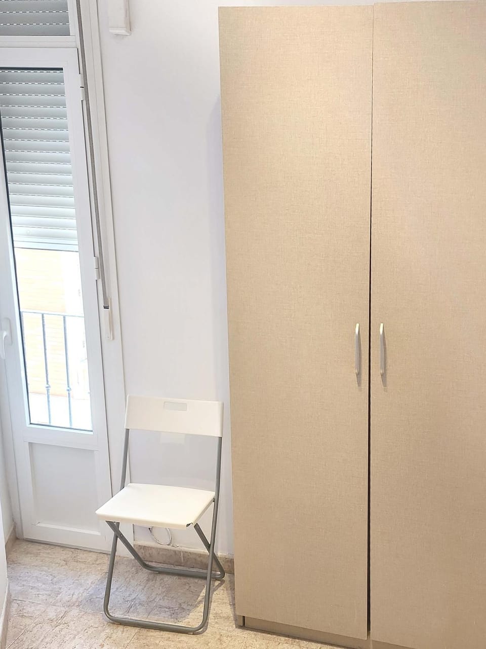 Bedroom, wardrobe