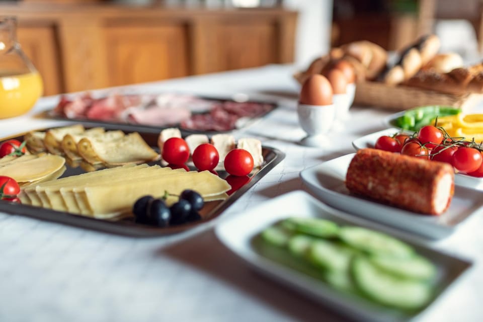 Buffet breakfast