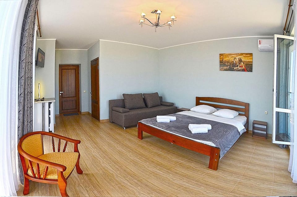 Hotel Golden Beach Hotel in Odessa Oblast