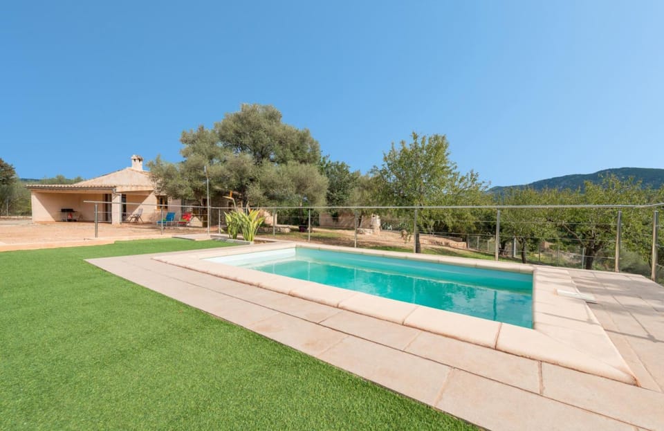 Property building, Natural landscape, Swimming pool