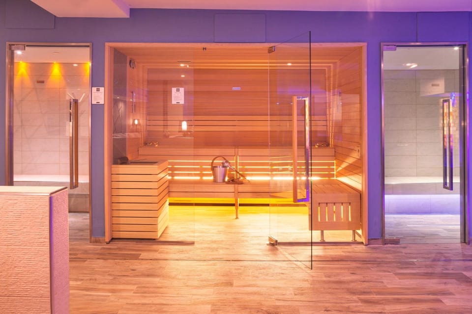 Sauna, Spa and wellness centre/facilities