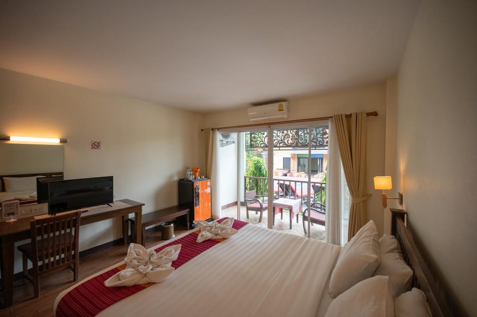 Riverside House Hotel Bed and Breakfast in Chiang Mai