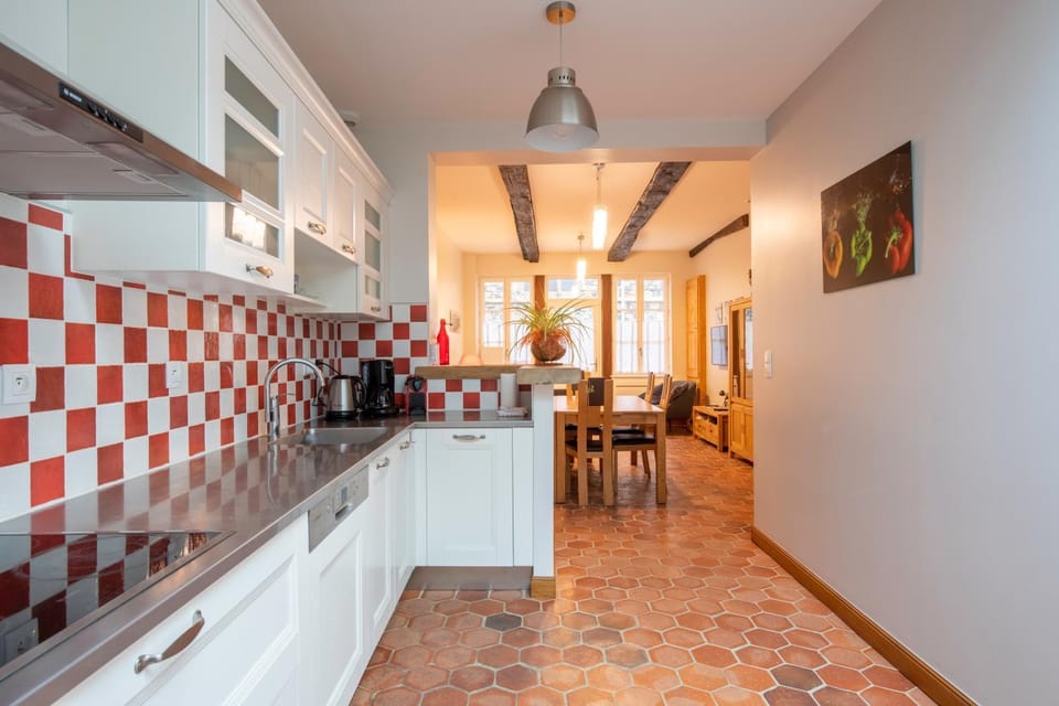 Dining area, Meeting/conference room, dishwasher, kitchen