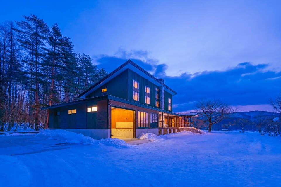 Property building, Night, Natural landscape, Winter, Mountain view