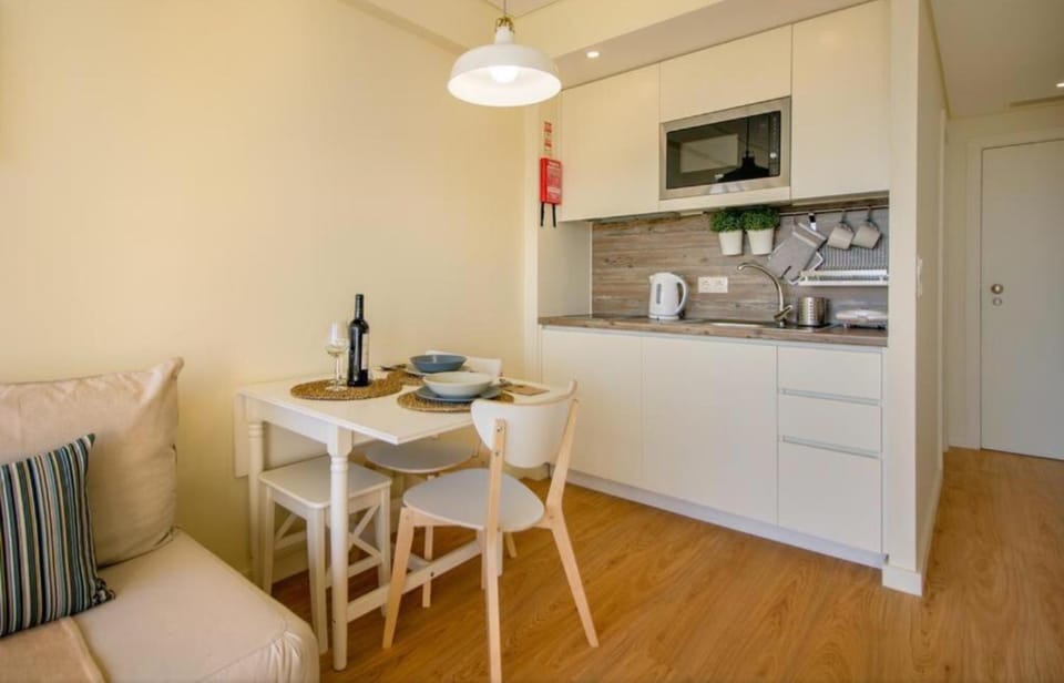Coffee/tea facilities, Kitchen or kitchenette, Living room, Food and drinks, Other, Seating area, Dining area, Area and facilities, Area and facilities