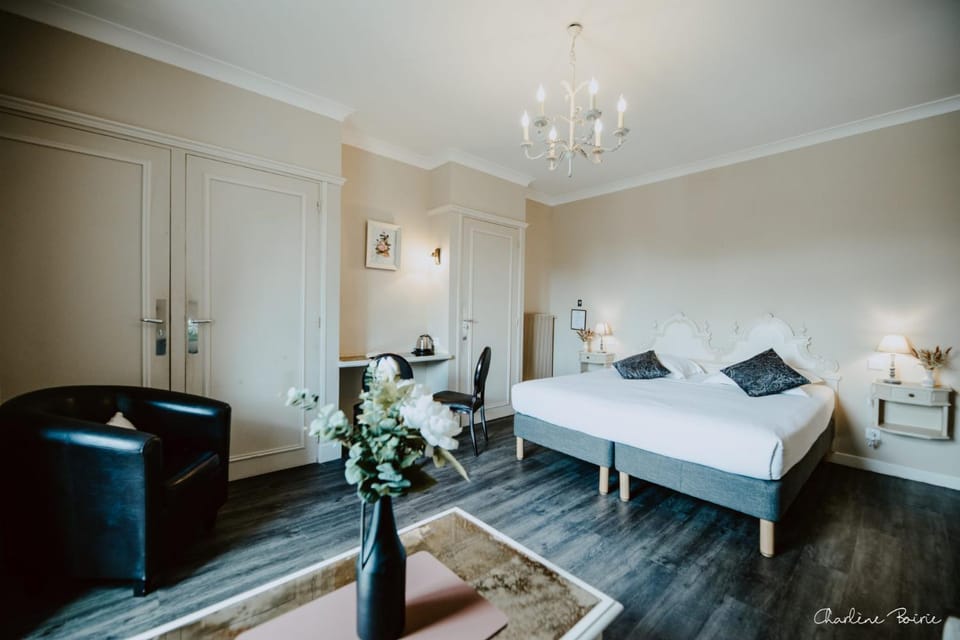 Grand Hôtel des Bains Apartment hotel in Provence