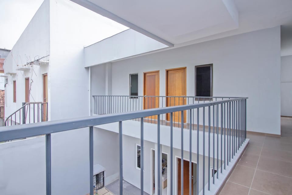 Facade/entrance, Balcony/Terrace, Floor plan