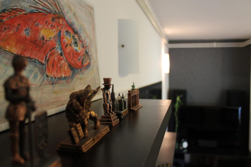 Living room, Decorative detail