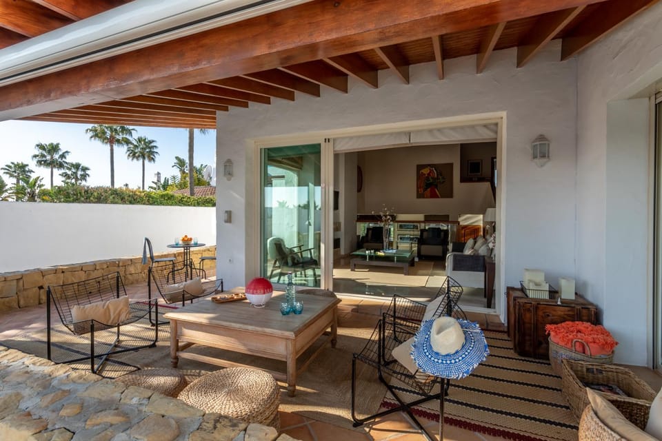 Patio, Day, Balcony/Terrace, Balcony/Terrace, Seating area